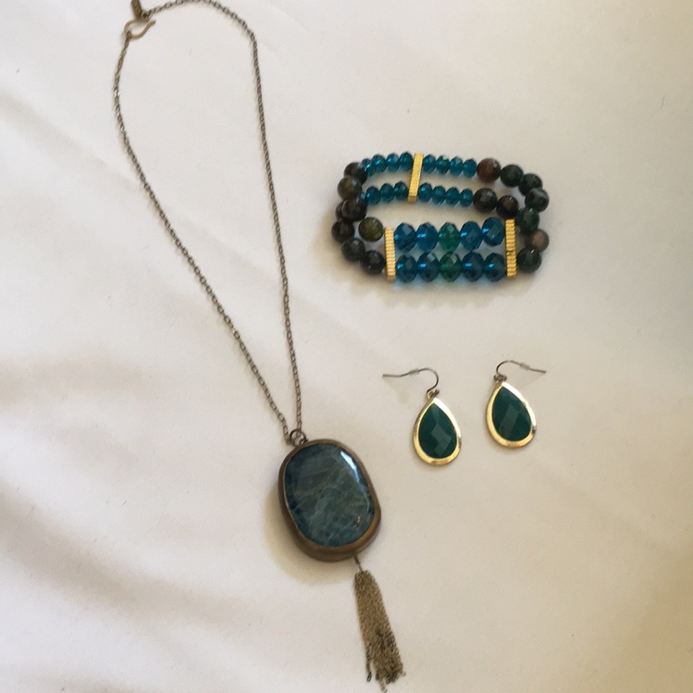 Gemstone Tassel Set